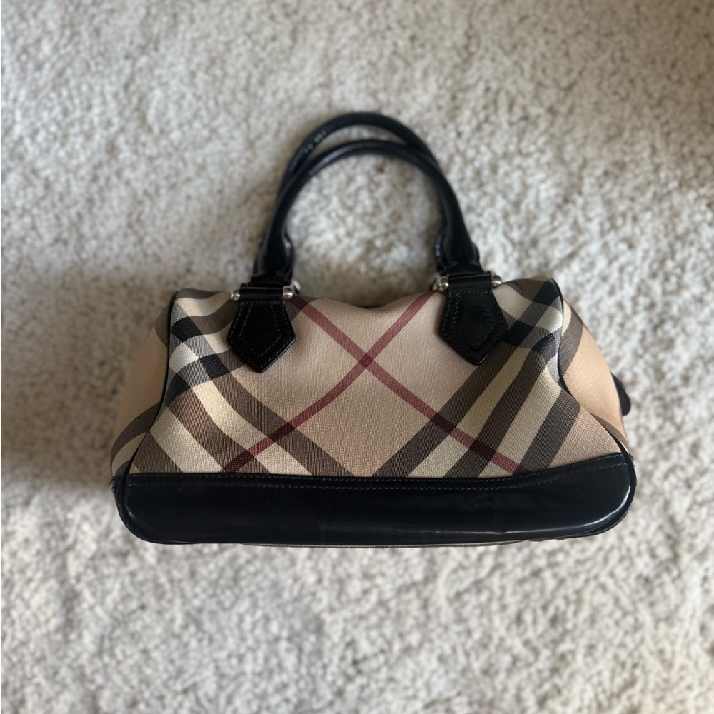 Authentic Burberry Iconic Nova Check Purse